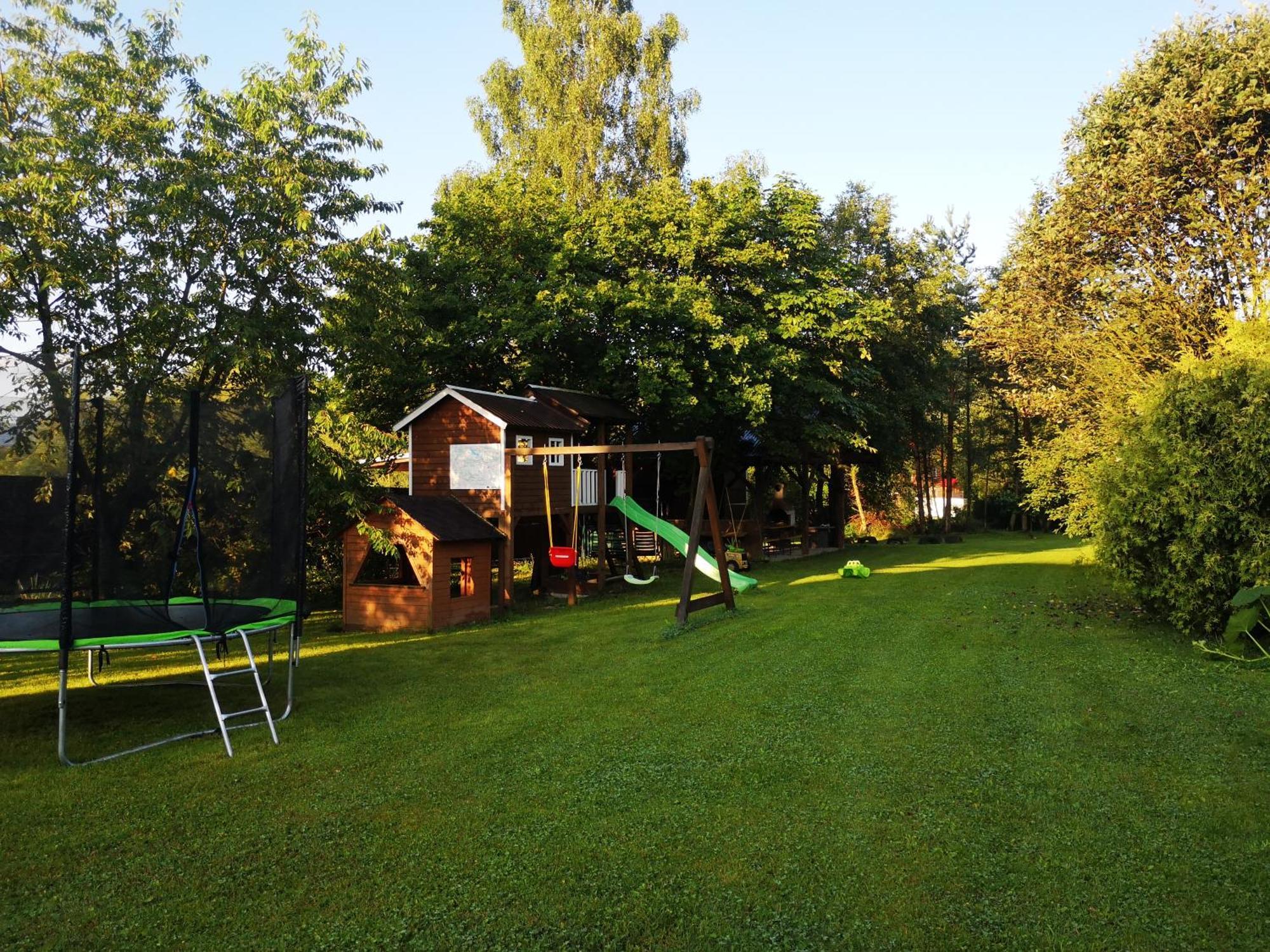 Arenda Noclegi Niedzica Exterior foto